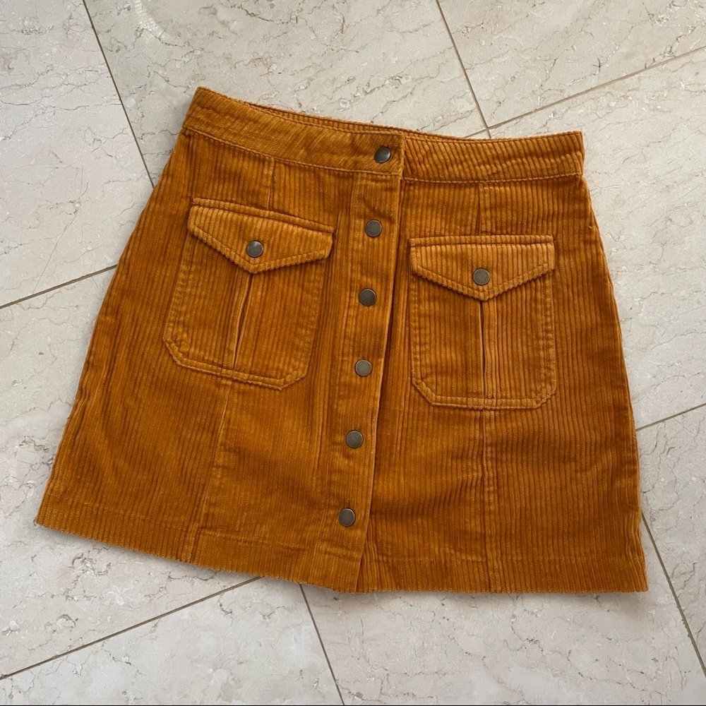Corduroy mini skirt
